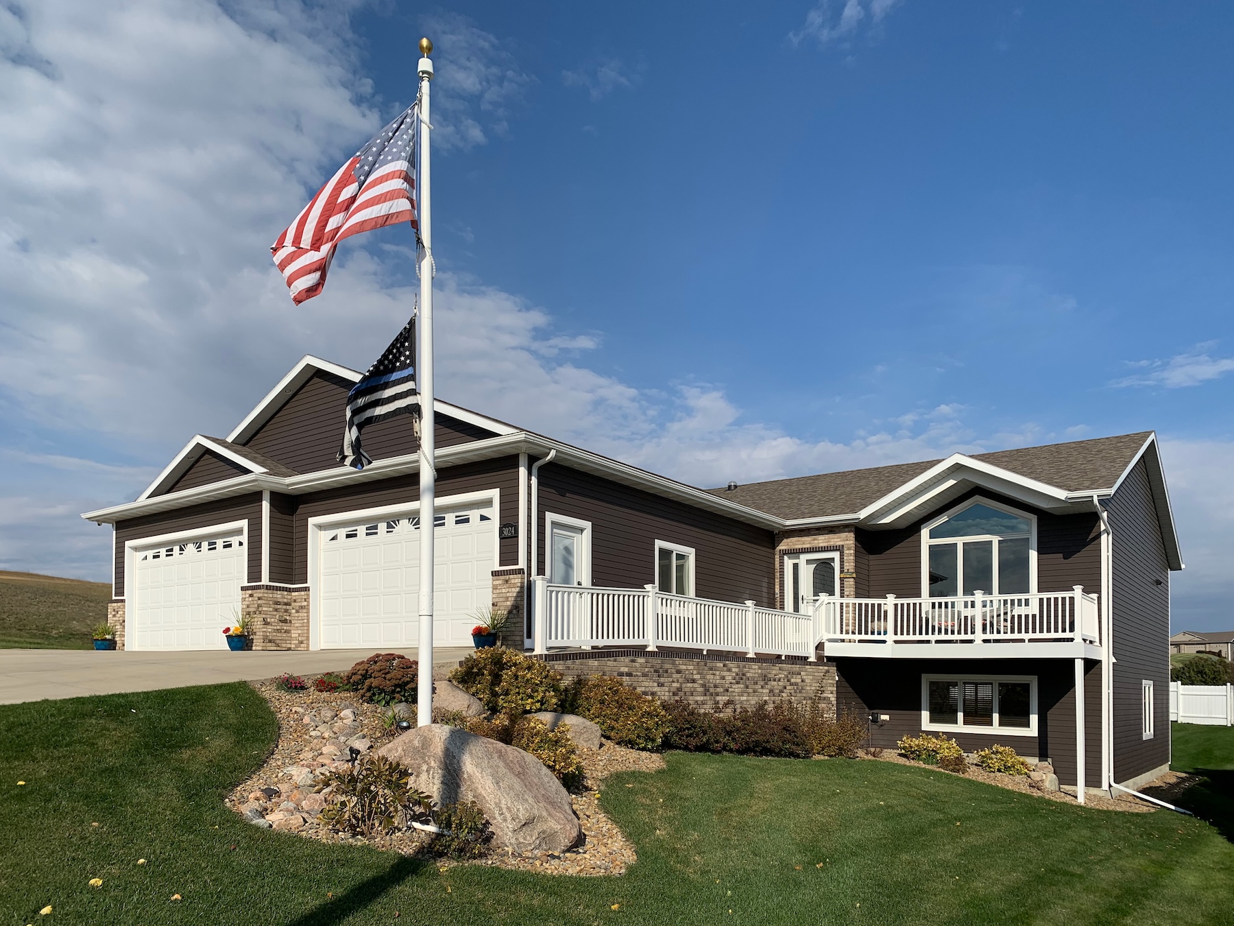Saddle Wood, Lap Siding