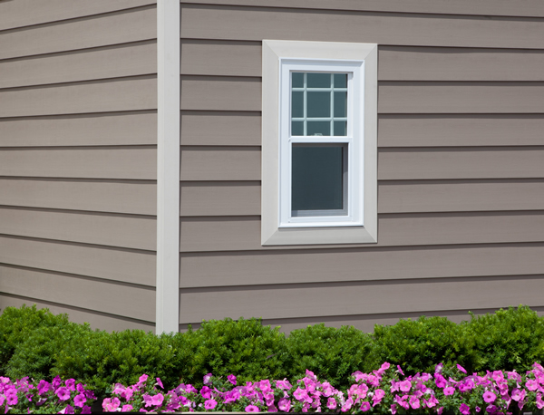 Chestnut, Horizontal Lap siding