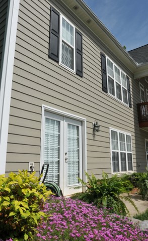 Everlast Advanced Composite Siding